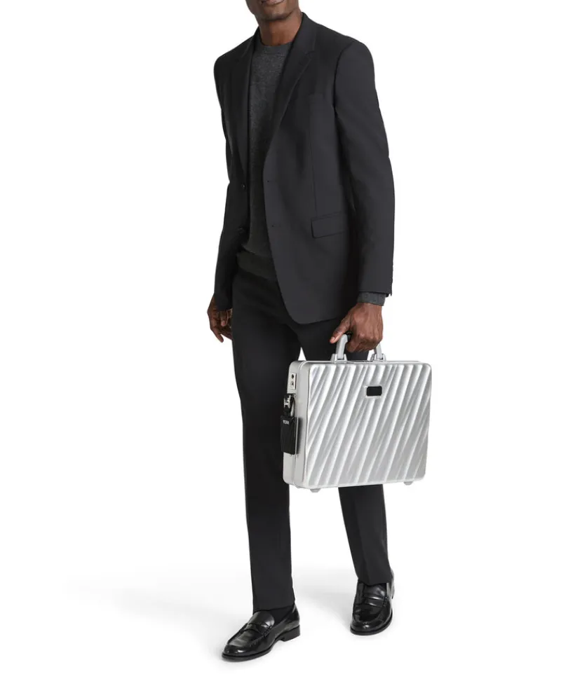 London Luggage Briefcases-19 Degree Aluminium Briefcase - Silver
