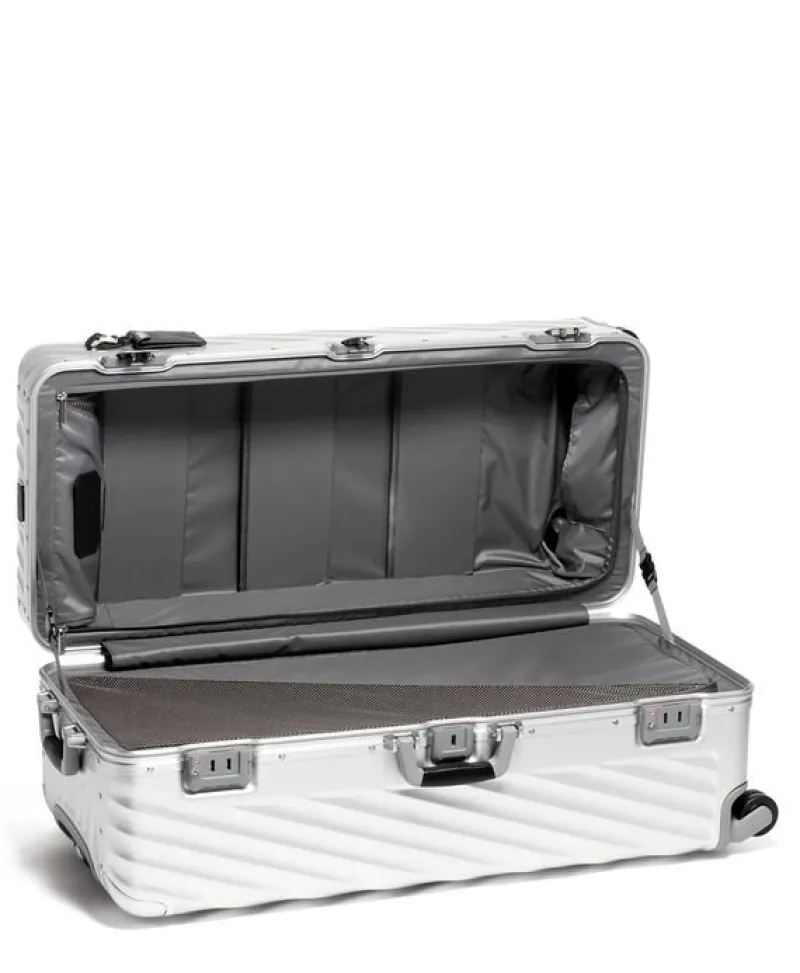London Luggage Spinner (4 Wheel) | Aluminium Luggage-19 Degree Aluminium (87cm) Rolling Trunk 4 wheeled - Silver