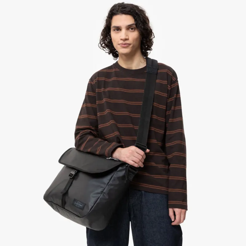 Eastpak Messenger Bags-DELEGATE + Messenger Bag - Tarp Black (black)