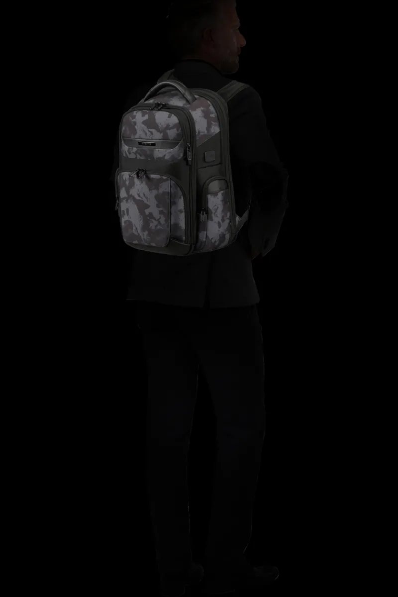 Samsonite Backpacks-PRO-DLX 6 Backpack Expandable 15.6" - Camouflage