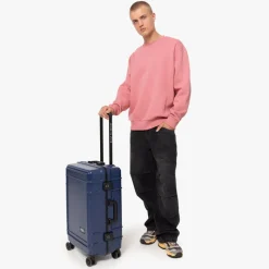Eastpak Spinner (4 Wheel)-Resist'r Case Medium - Ultra Marine (blue)